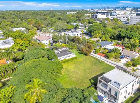 7240 SW 63rd Court South Miami FL 33143