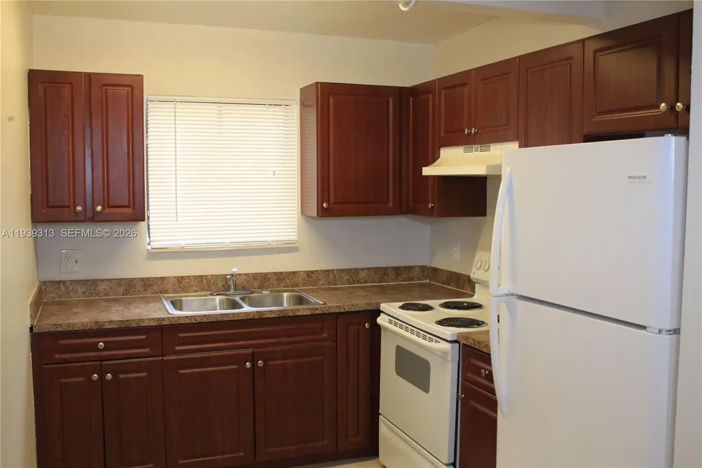 1245 S Flagler Avenue Pompano Beach FL 33060