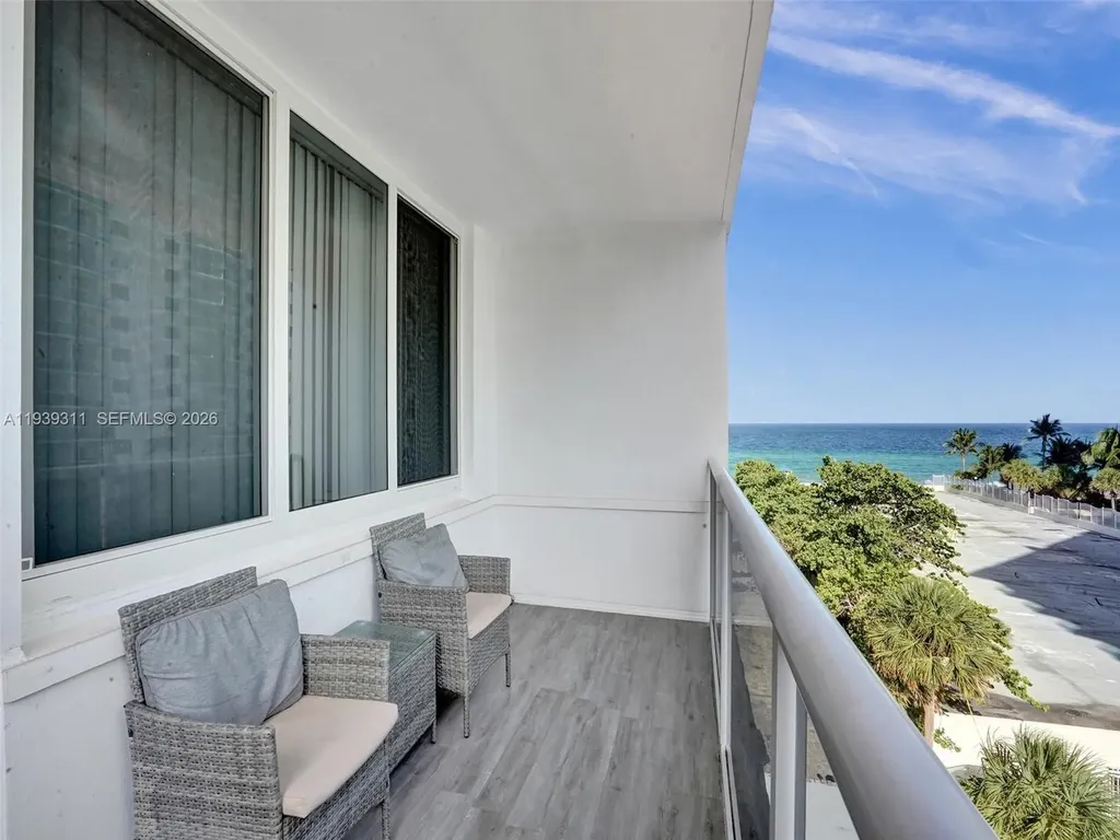 3725 S Ocean Drive Hollywood FL 33019