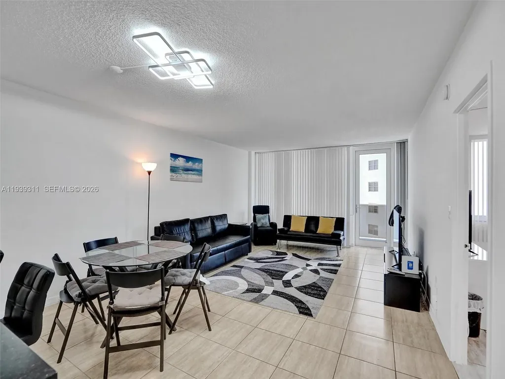 3725 S Ocean Drive Hollywood FL 33019