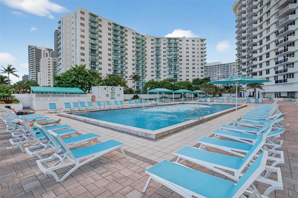 3725 S Ocean Drive Hollywood FL 33019