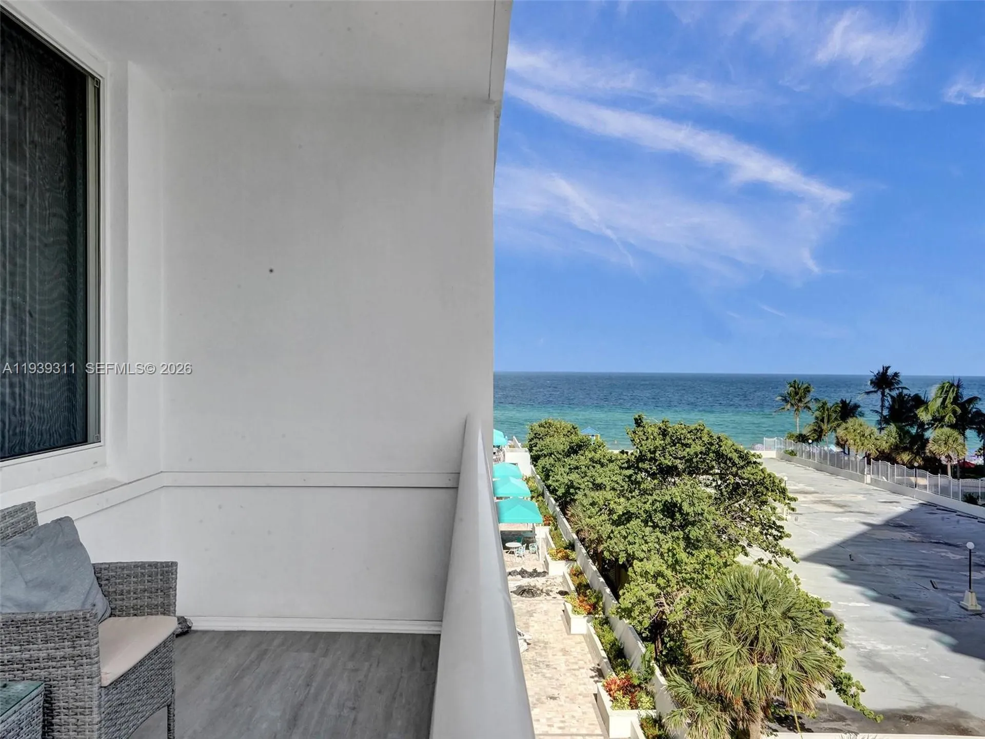 3725 S Ocean Drive Hollywood FL 33019