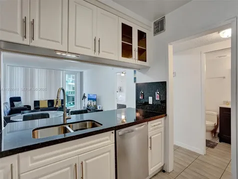 3725 S Ocean Drive Hollywood FL 33019