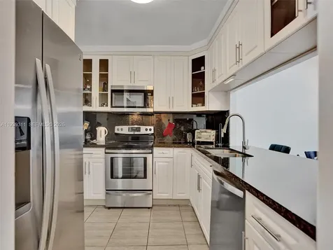 3725 S Ocean Drive Hollywood FL 33019