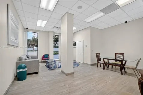 3725 S Ocean Drive Hollywood FL 33019