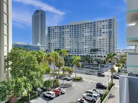 3725 S Ocean Drive Hollywood FL 33019