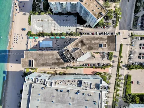 3725 S Ocean Drive Hollywood FL 33019