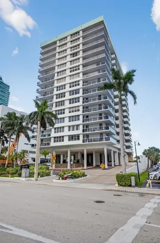 3725 S Ocean Drive Hollywood FL 33019