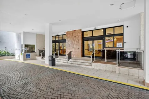 3725 S Ocean Drive Hollywood FL 33019