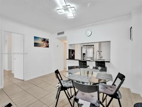 3725 S Ocean Drive Hollywood FL 33019
