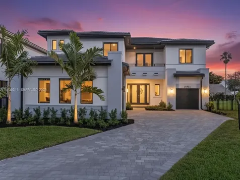 19701 NE 16 Place Miami FL 33179