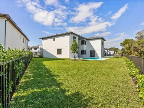 19701 NE 16 Place Miami FL 33179