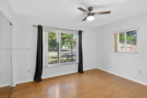9900 SW 164th Terrace Miami FL 33157