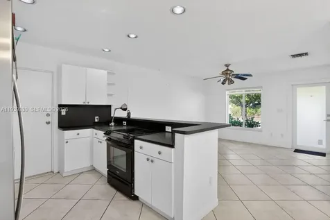 9900 SW 164th Terrace Miami FL 33157