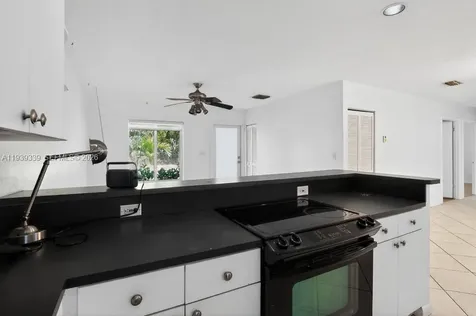 9900 SW 164th Terrace Miami FL 33157
