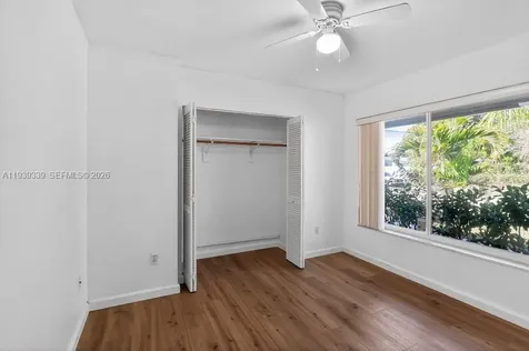 9900 SW 164th Terrace Miami FL 33157
