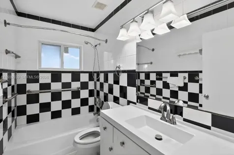 9900 SW 164th Terrace Miami FL 33157