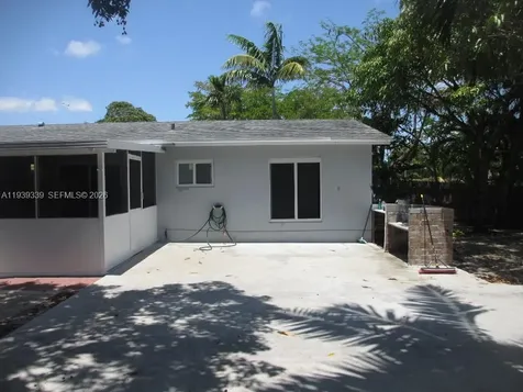 9900 SW 164th Terrace Miami FL 33157