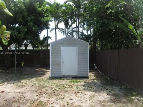 9900 SW 164th Terrace Miami FL 33157