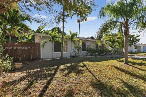 9900 SW 164th Terrace Miami FL 33157