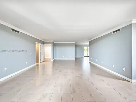 2000 Towerside Terrace Miami FL 33138