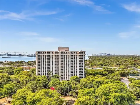 2000 Towerside Terrace Miami FL 33138