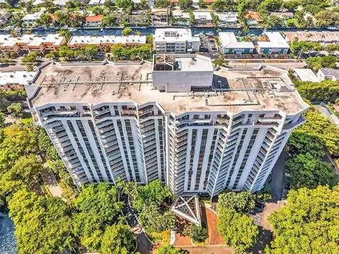 2000 Towerside Terrace Miami FL 33138