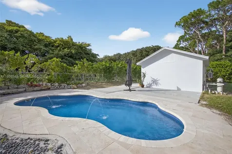 11324 Palm Tree Lane Palm Beach Gardens FL 33410