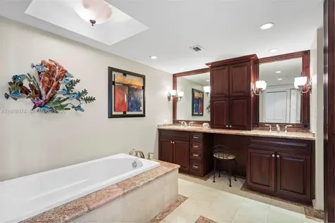 19667 Turnberry Way Aventura FL 33180