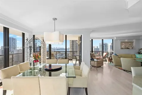 19667 Turnberry Way Aventura FL 33180