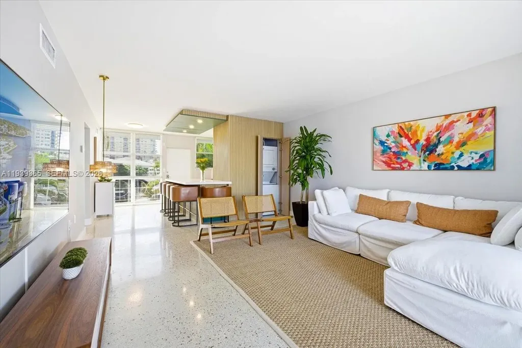 2727 Yacht Club Boulevard Fort Lauderdale FL 33304