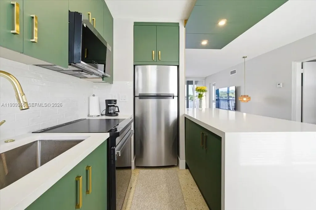 2727 Yacht Club Boulevard Fort Lauderdale FL 33304