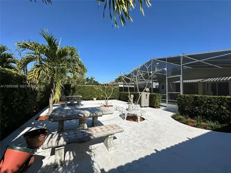 120 Pocatella Street Miami Springs FL 33166