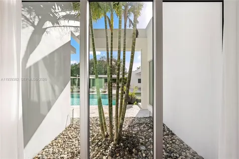 7218 SW 102nd Street Pinecrest FL 33156