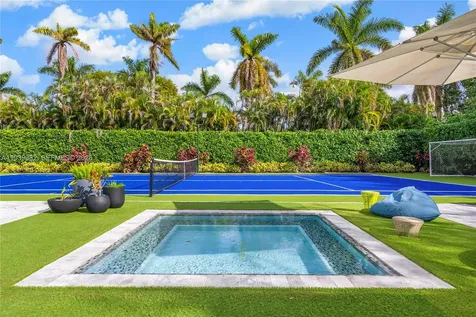 7218 SW 102nd Street Pinecrest FL 33156