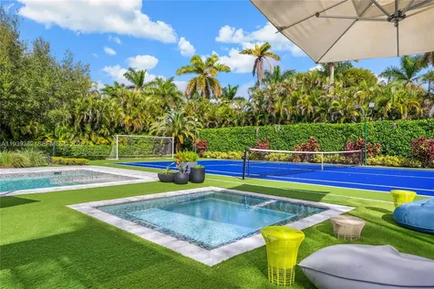 7218 SW 102nd Street Pinecrest FL 33156