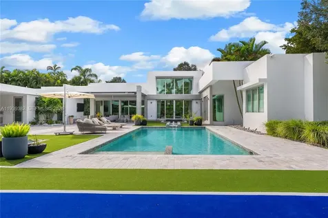 7218 SW 102nd Street Pinecrest FL 33156