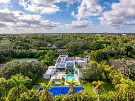 7218 SW 102nd Street Pinecrest FL 33156