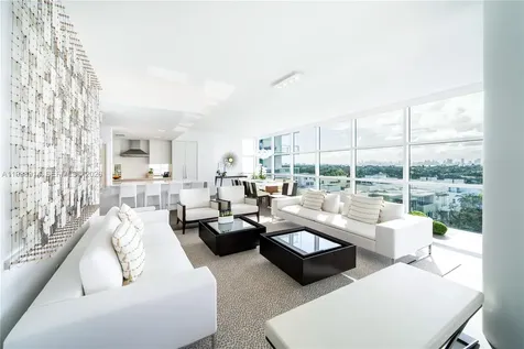 6103 Aqua Avenue Miami Beach FL 33141