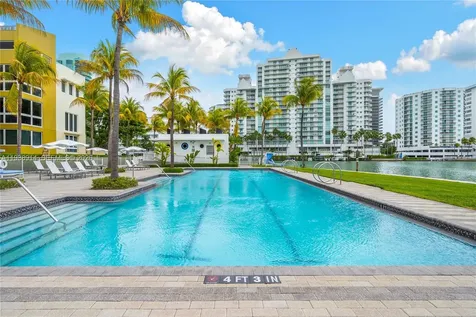 6103 Aqua Avenue Miami Beach FL 33141