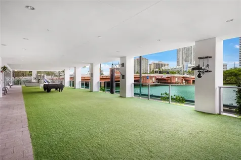 6103 Aqua Avenue Miami Beach FL 33141