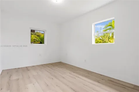 2714 SW 36th Avenue Miami FL 33133