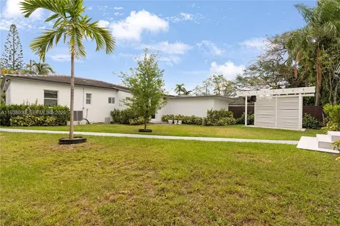2714 SW 36th Avenue Miami FL 33133