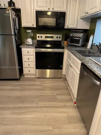 5580 Lakeside Drive Margate FL 33063