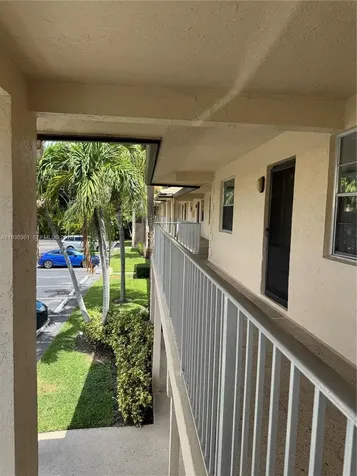 5580 Lakeside Drive Margate FL 33063