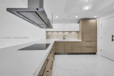 17111 Biscayne Boulevard North Miami Beach FL 33160