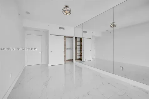 17111 Biscayne Boulevard North Miami Beach FL 33160