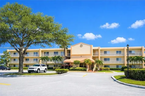 7120 S Devon Drive Tamarac FL 33321
