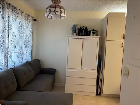 7120 S Devon Drive Tamarac FL 33321