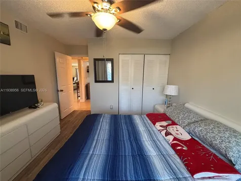 7120 S Devon Drive Tamarac FL 33321